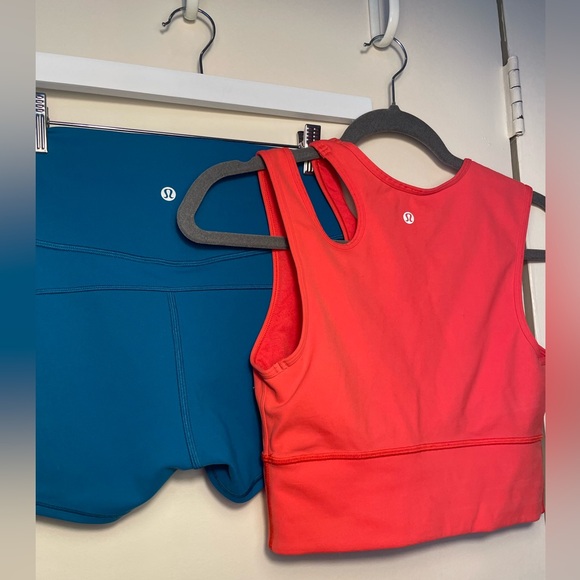 Lululemon Size 6 BUNDLE - Mastered Motion Cropped Tank and In Movement Shorts - Picture 2 of 11